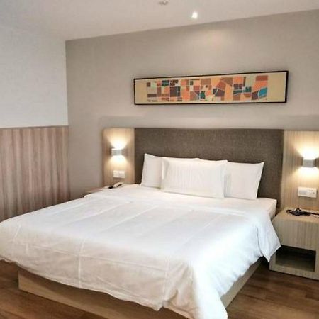 Hanting Hotel Shanghai Zhenping Rd Eksteriør bilde